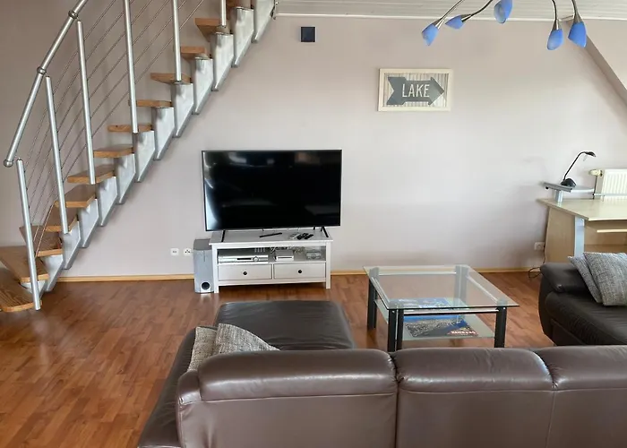 Appartement Moderne Maisonette-wohnung Am Karpfenteich; Modern With View Of The Carp Pond Barmstedt