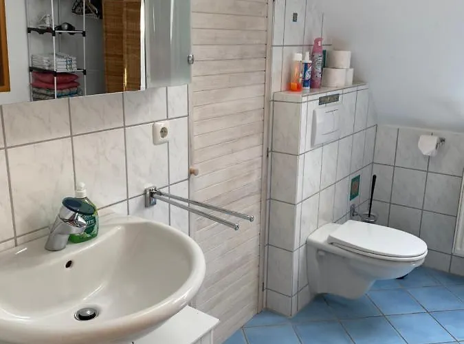 Moderne Maisonette-wohnung Am Karpfenteich; Modern With View Of The Carp Pond Appartement