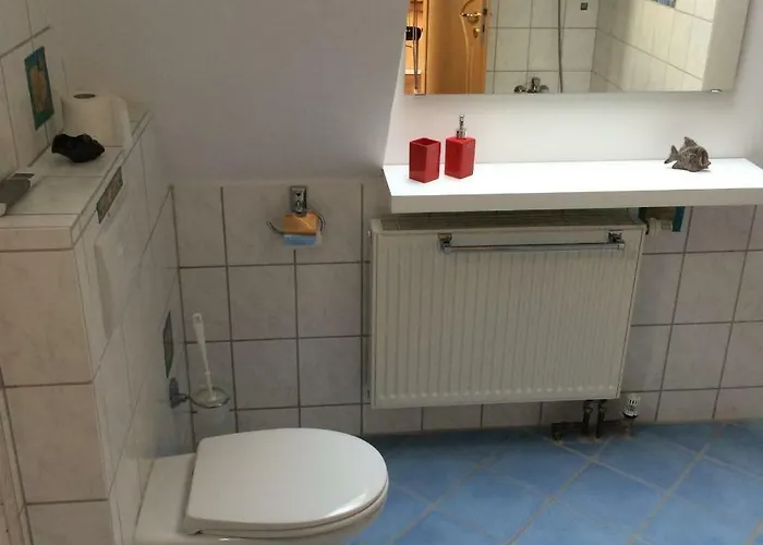 Moderne Maisonette-wohnung Am Karpfenteich; Modern With View Of The Carp Pond *