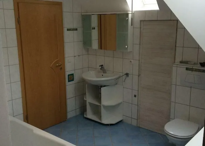 Appartement Moderne Maisonette-wohnung Am Karpfenteich; Modern With View Of The Carp Pond